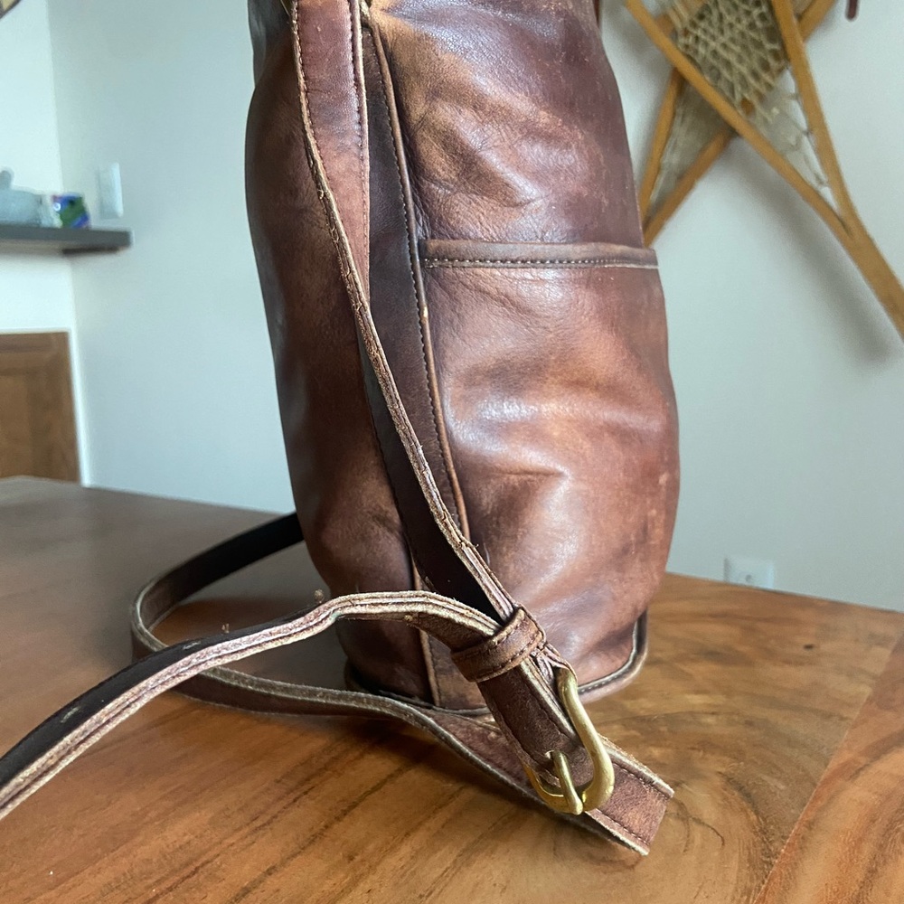 Vintage Leather Coach Bleeker Bucket Crossbody Bag - Picture 6 of 13